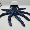 Fleksibel Blæksprutte med Kasket – 3D-printet figur med bevægelige arme | TM3DPRINT I/S