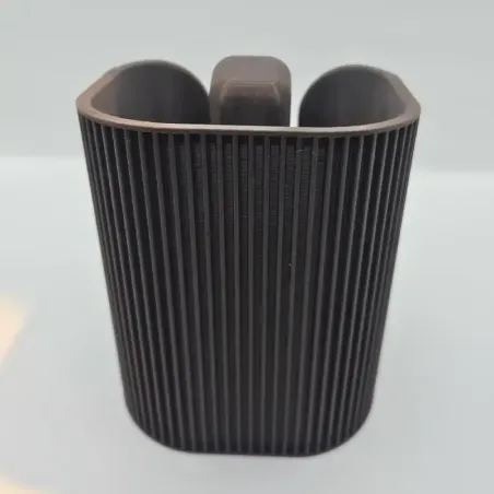 Køkkenrulle Holder i PLA – Moderne Ribbet Design | TM3DPRINT I/S